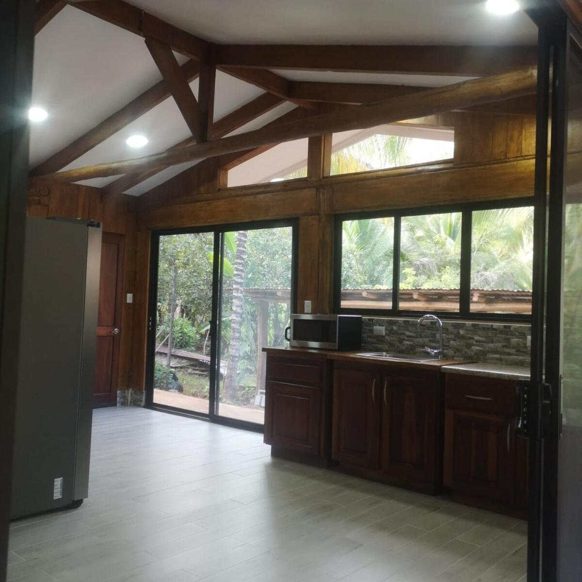 House In Puerto Carrillo Villa Tapantí Eksteriør billede