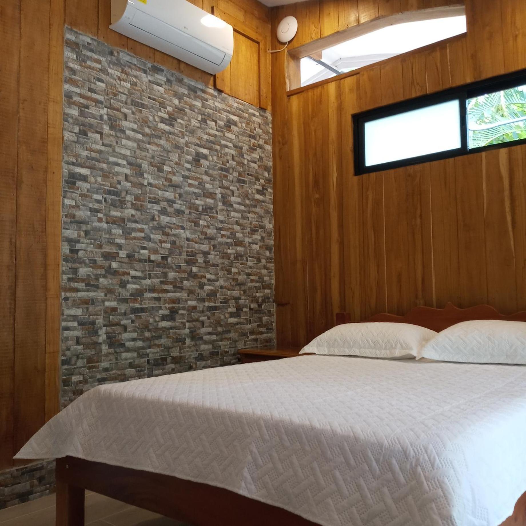 House In Puerto Carrillo Villa Tapantí Eksteriør billede