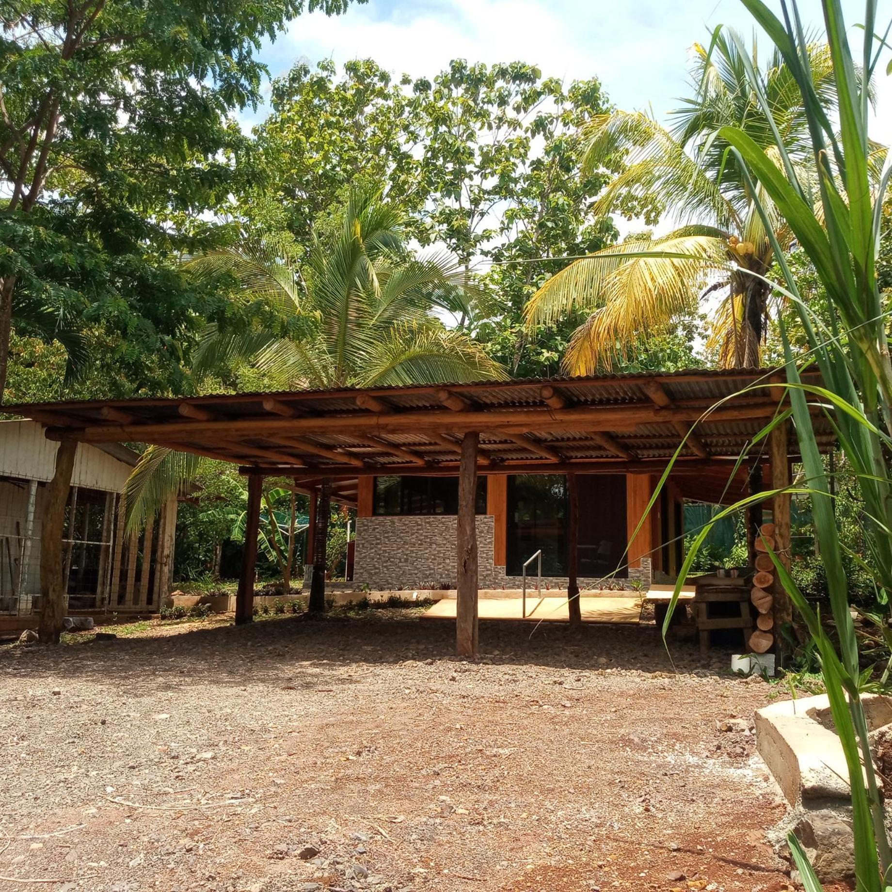 House In Puerto Carrillo Villa Tapantí Eksteriør billede